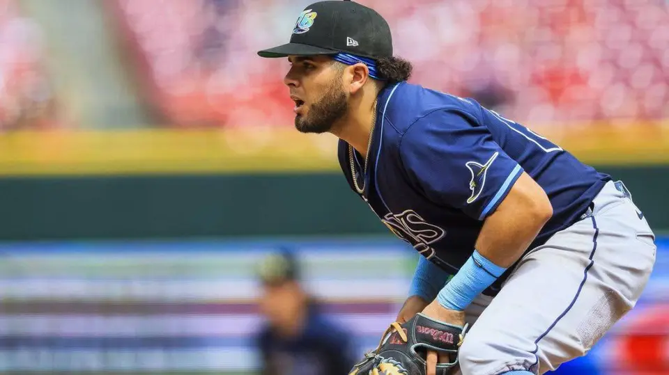 Jonathan Aranda jugando con Rays | MLB