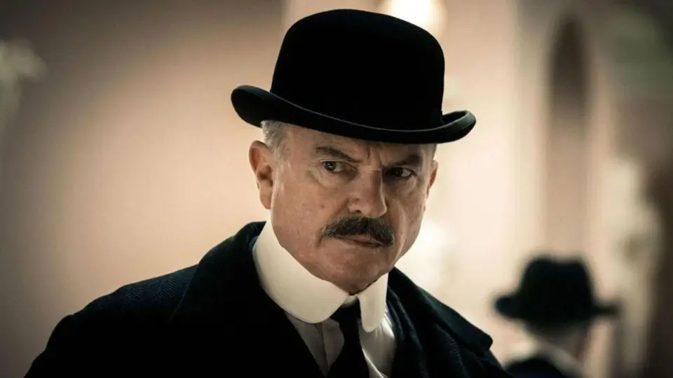 La carrera de Sam Neill comenzó en la década de los años 70 dentro del cine de Nueva Zelanda / Redes