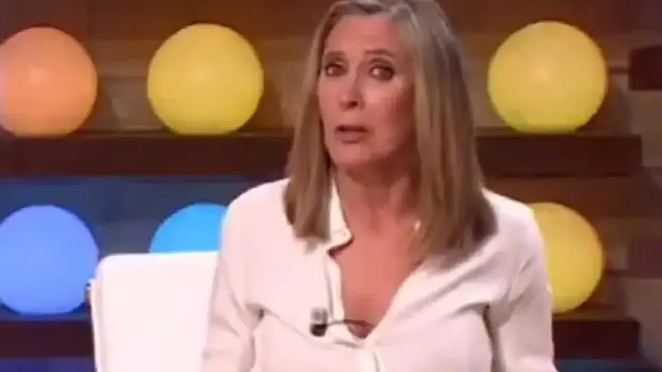 Periodista española recibe hostigamiento laboral de compañero; renuncia durante plena transmisión / Especial