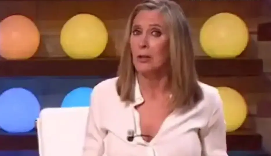 Periodista española recibe hostigamiento laboral de compañero; renuncia durante plena transmisión / Especial