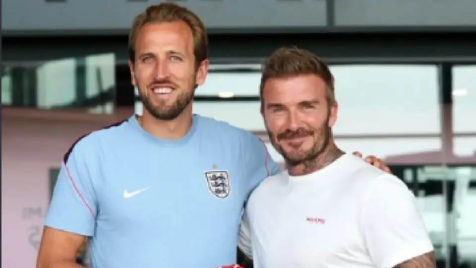 Harry Kane y David Beckham l X: @England