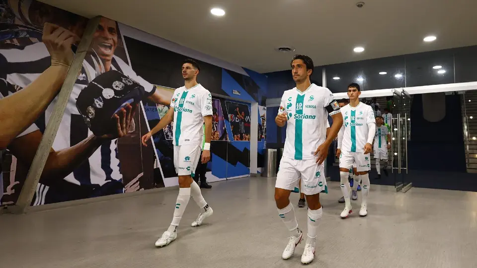 Lucas Di Yorio, jugador de Santos | IMAGO7