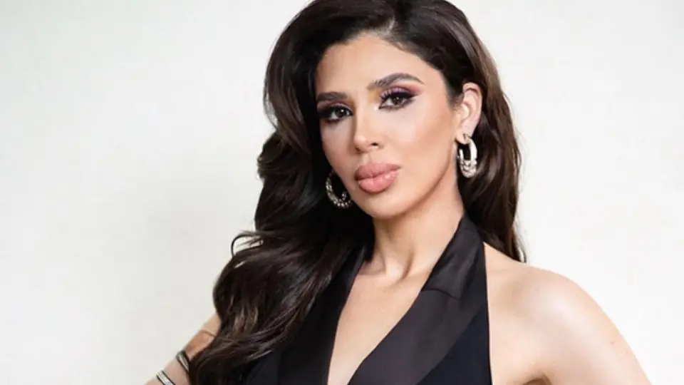 Emma Coronel advierte a hombres casados que le manden mensajes: “Pantallazo para la esposa”