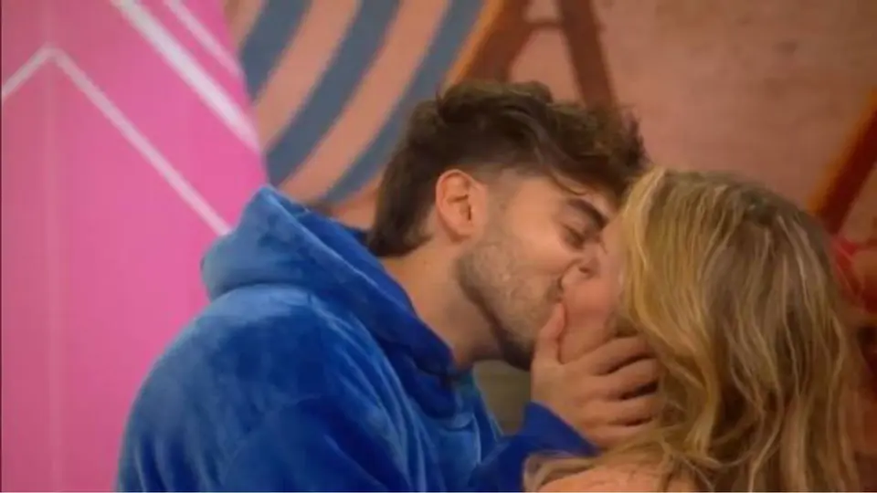 El influencer aclaró qué relación mantiene actualmente con Gema Garoa después del beso que protagonizaron / Redes Sociales