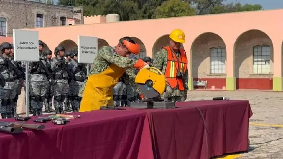 Un arma se disparó durante una jornada de desarme en Tzintzuntzan./El pais