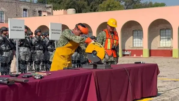 Un arma se disparó durante una jornada de desarme en Tzintzuntzan./El pais