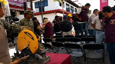 VIDEO: Jornada de desarme en Michoacán termina con disparo accidental; hay dos lesionados