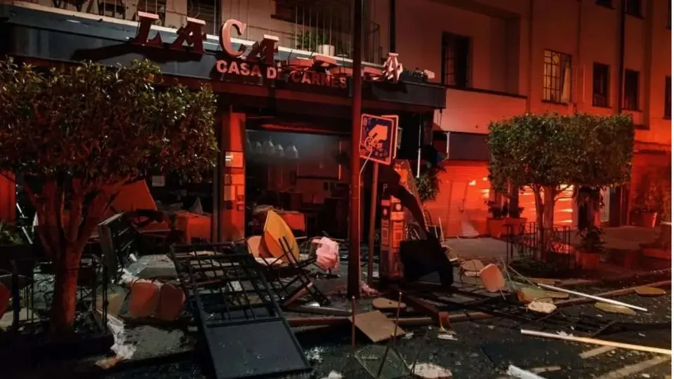 Después de la explosión así luce la fachada / Redes Sociales