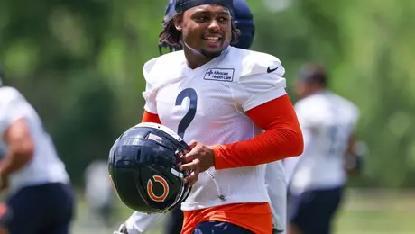 ¡Duro golpe para los Bears! Coby Bryant se perderá varios meses por lesión