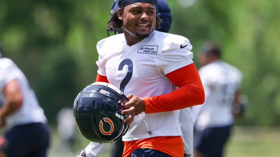 ¡Duro golpe para los Bears! Coby Bryant se perderá varios meses por lesión