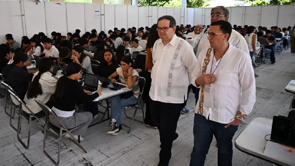 UNAM analiza eliminar examen de admisión en línea y regresar a modalidad presencial
