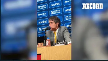 Guillermo Almada tras Clásico Joven: 'Defendimos muy mal'