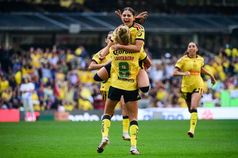 Jana Gutiérrez celebra su gol ante Tigres | IMAGO7