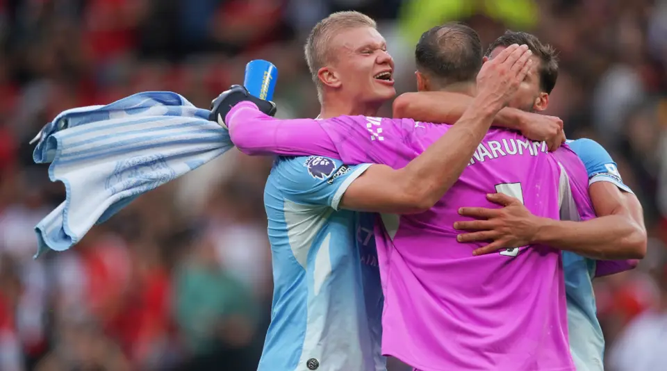 Manchester City se queda con el Clásico | AP