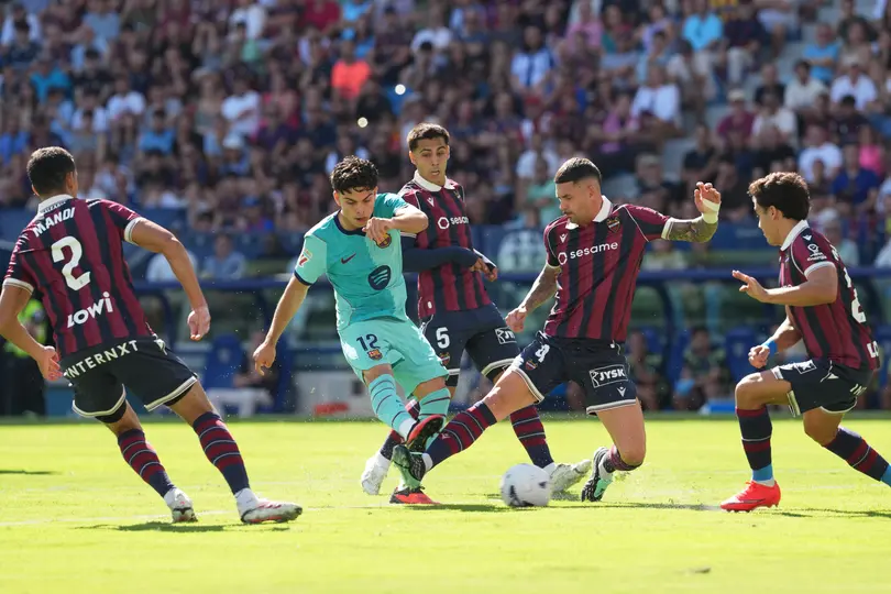 Partido de Levante vs Barcelona l AP