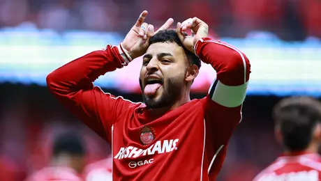 ¡Un infierno! Toluca golea a Atlas en el regreso de Paulinho a Liga MX