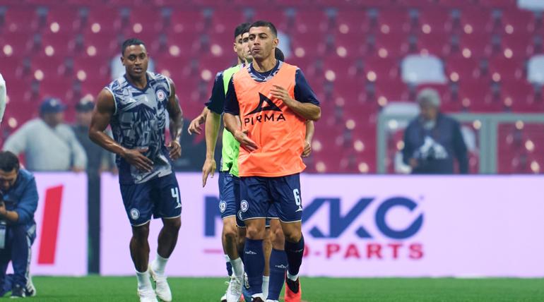Cruz Azul calentando previo al Clásico Joven | MEXSPORT