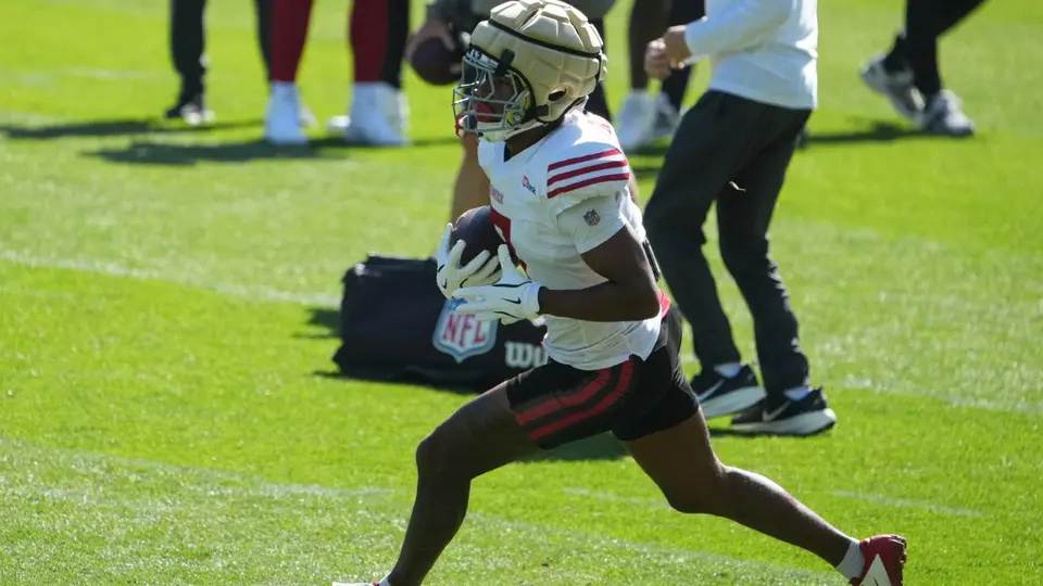 De'Zhaun Stribling durante una práctica con los San Francisco 49ers | AP