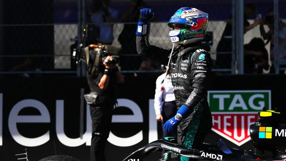 Antonelli aprovecha error de McLaren y se queda con el Gran Premio de España