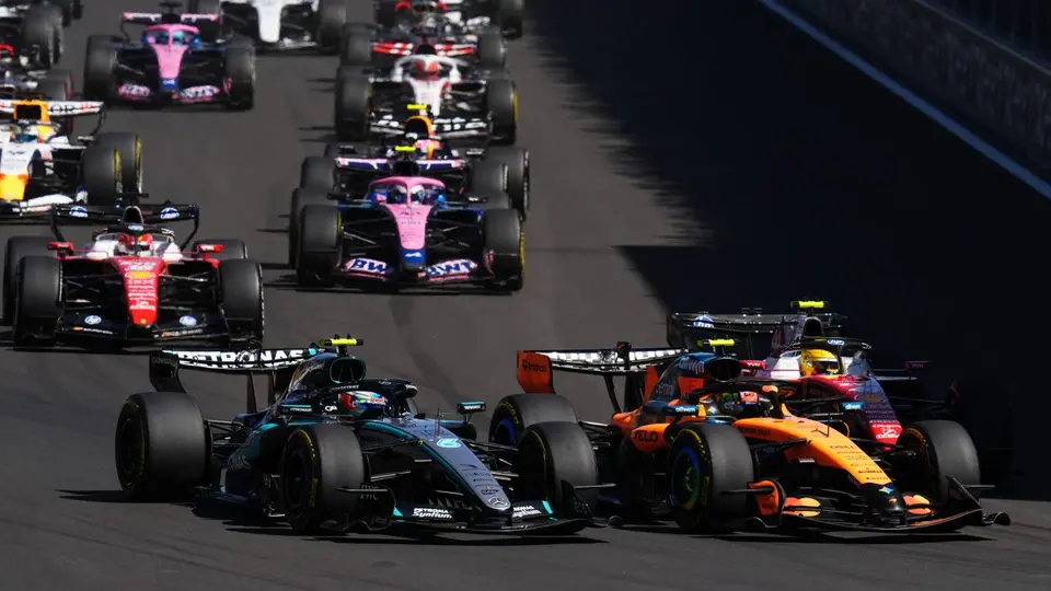 Lando Norris y Antonelli en la largada del Gran Premio de España | AP