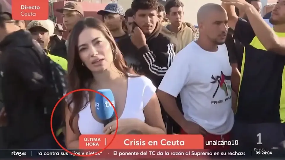 Una periodista española fue captada durante una cobertura en Ceuta./Captura de pantalla