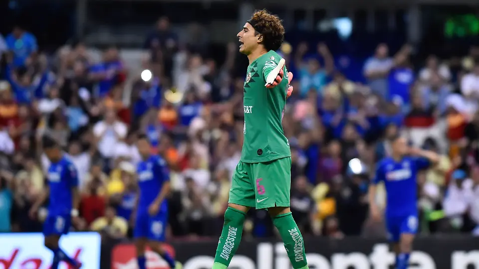 Guillermo Ochoa, portero de aquella noche ante Cruz Azul | IMAGO7