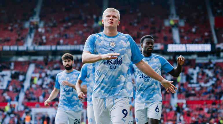 Manchester City calentando previo al Clásico | x:Mancity