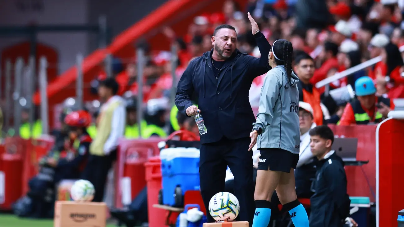 Turco Mohamed explota contra Katia Itzel tras empate de Toluca: "no está a la altura de un partido así"