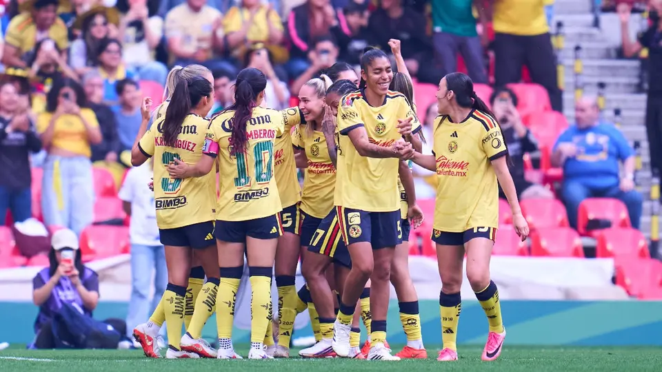 Ángel Villacampa pide calma tras goleada del América Femenil sobre Tigres