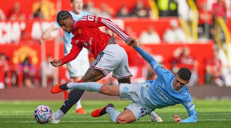 Manchester Utd vs. Manchester City | AP