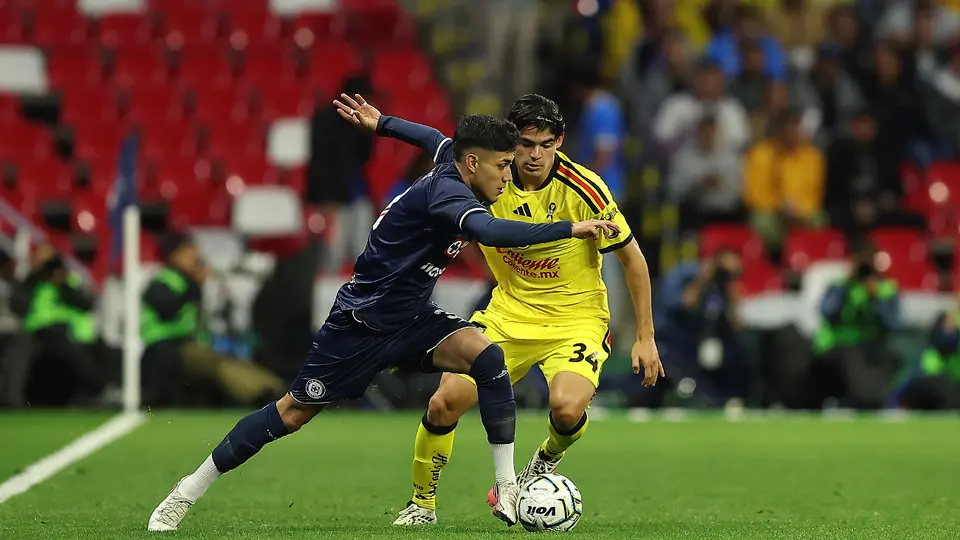 Dagoberto Espinoza, en el Clásico Joven | MEXSPORT