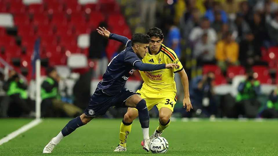 Dagoberto Espinoza, en el Clásico Joven | MEXSPORT