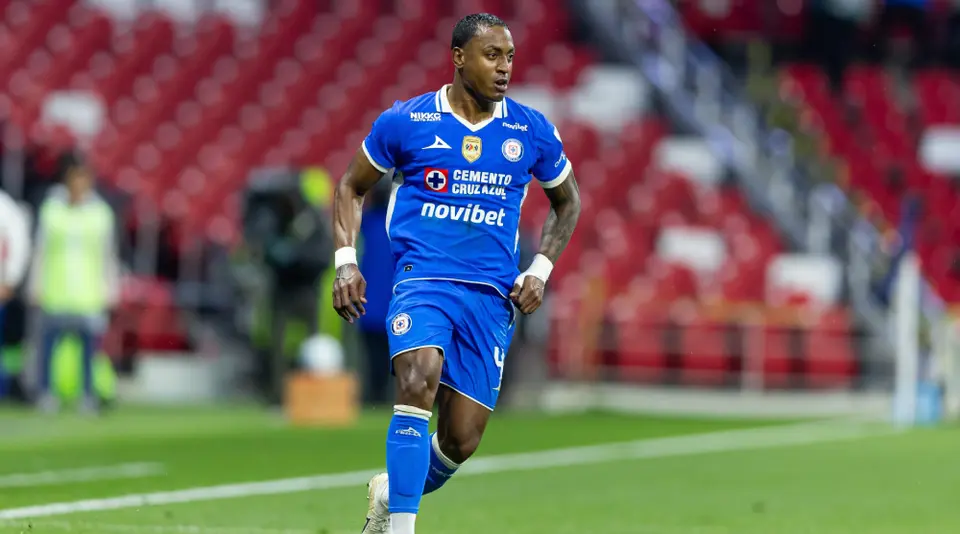 Willer Ditta llega a 150 partidos con Cruz Azul | MEXSPORT