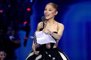 Lista completa de ganadores de los MTV VMAs 2025