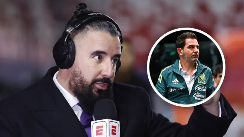 Álvaro Morales revienta a Duilio Davino: “Está en el Tri por privilegio whitexican”