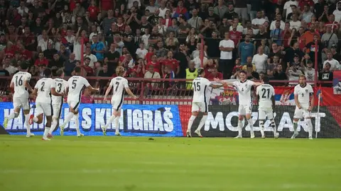 ¡It's coming home! Inglaterra se acerca contundentemente al Mundial tras vencer a Serbia