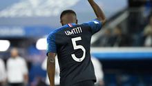 Samuel Umtiti confirmó su retiro del futbol profesional a sus 31 años de edad