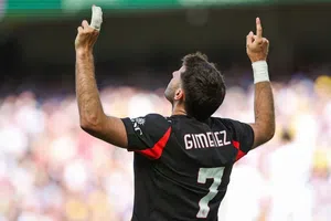 Santi Giménez está listo para el debut del Milan en Serie A: "Va a ser una increíble temporada"