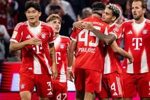¡El rey está en casa! Bayern Múnich goleó en su debut de la Bundesliga