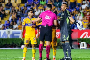 ¡No saben qué pasó! Auxiliar de Guido Pizarro no entiende lo que sucedió al final del partido