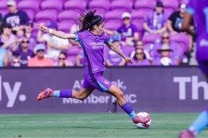¡Ya es factor! Lizbeth Ovalle brilla en la NWSL y aparece en el Once Ideal de la jornada