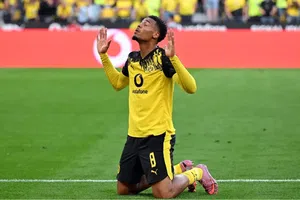 Borussia Dortmund controlará las publicaciones de Felix Nmecha tras mensaje sobre Charlie Kirk