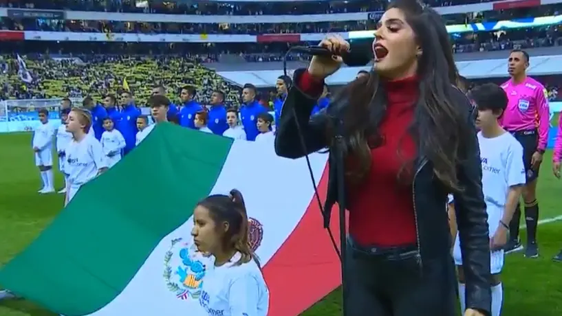 ¡Cárcel para quien cante mal el Himno Nacional! Proponen pena de varios años
