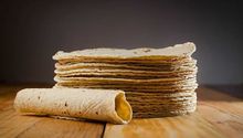Los mexicanos ya no comen tanta tortilla… por su precio