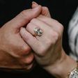 ¿Cuánto costó el anillo con el que Taylor Swift se comprometió con Travis Kelce?