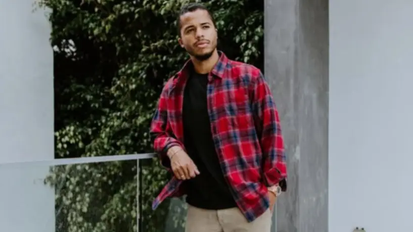 Giovani Dos Santos reaparece y muestra nueva faceta en el deporte