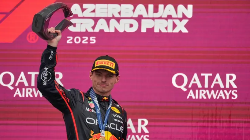 ¿Verstappen todavía puede pelear por el título? Helmut Marko da su pronóstico