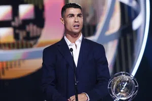 ¡Uno más! Cristiano Ronaldo recibe premio al prestigio en Portugal