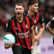 Santiago Giménez rompe sequía y anota en la Coppa de Italia con Milan