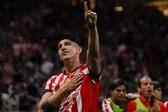 Alan Pulido regresa a la convocatoria con Chivas de cara al juego ante Toluca
